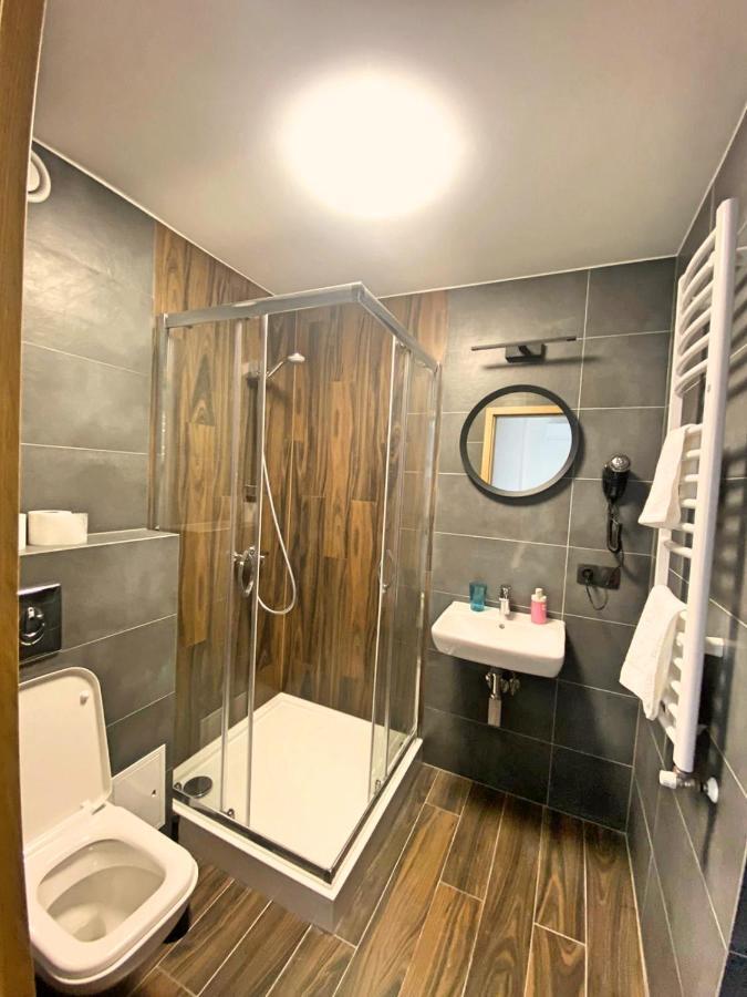 Hotel apartamentowy Bob Sowinskiego