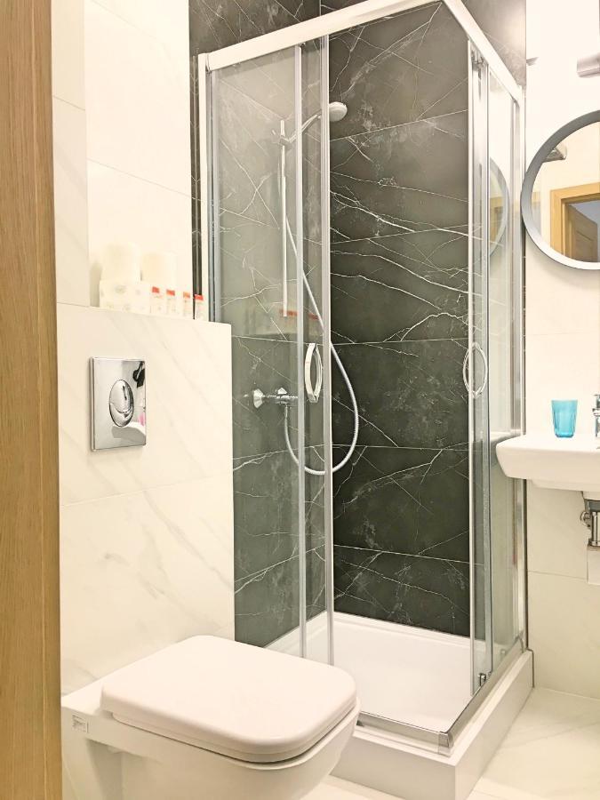 Hotel apartamentowy Bob Sowinskiego *
