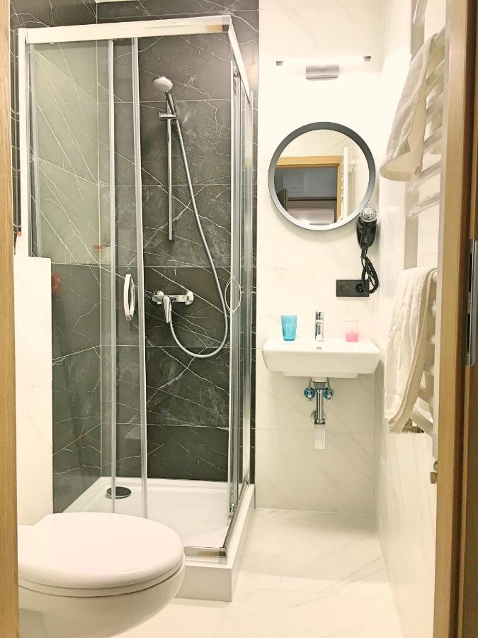 Bob Sowinskiego Hotel apartamentowy *